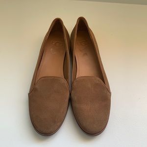 Ugg chestnut flats! Size USA 6 Women